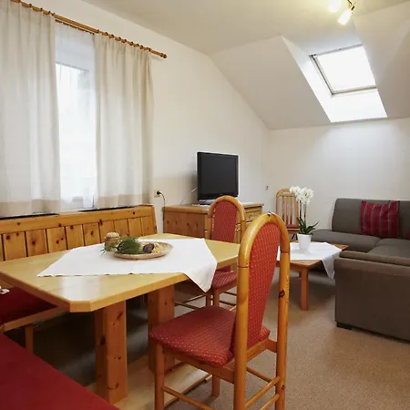 Apartment Moosbauerhof *